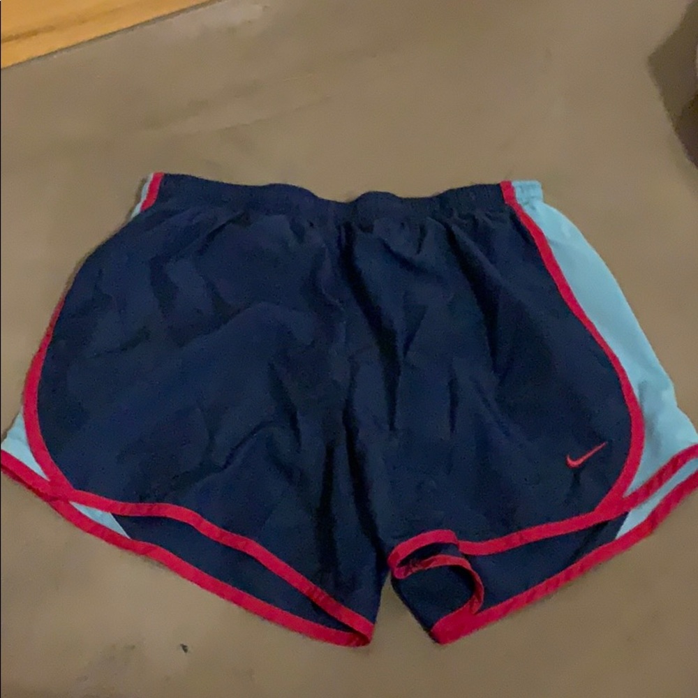 Nike kids XL running shorts